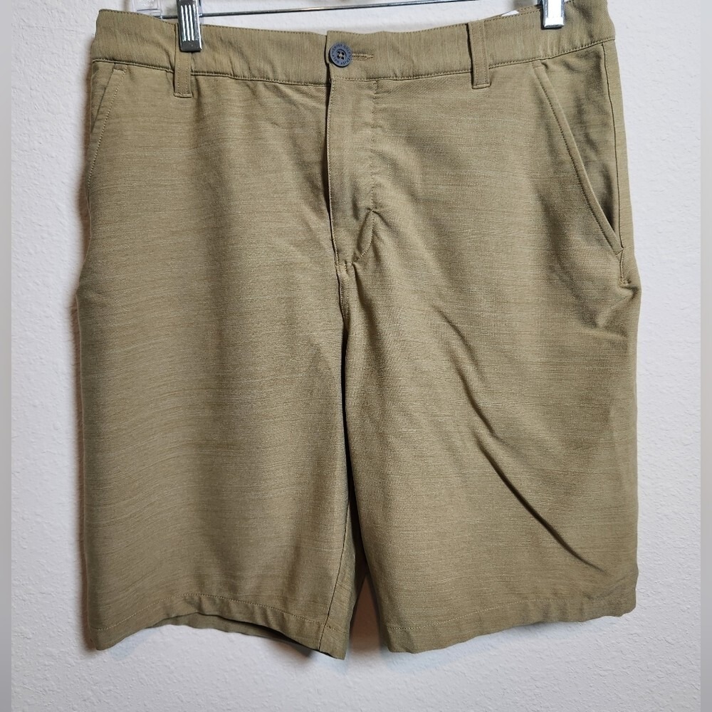 Puma 101‎ Heather Golf Shorts Performance 32"x9" Khaki Chino Flat Front Preppy
